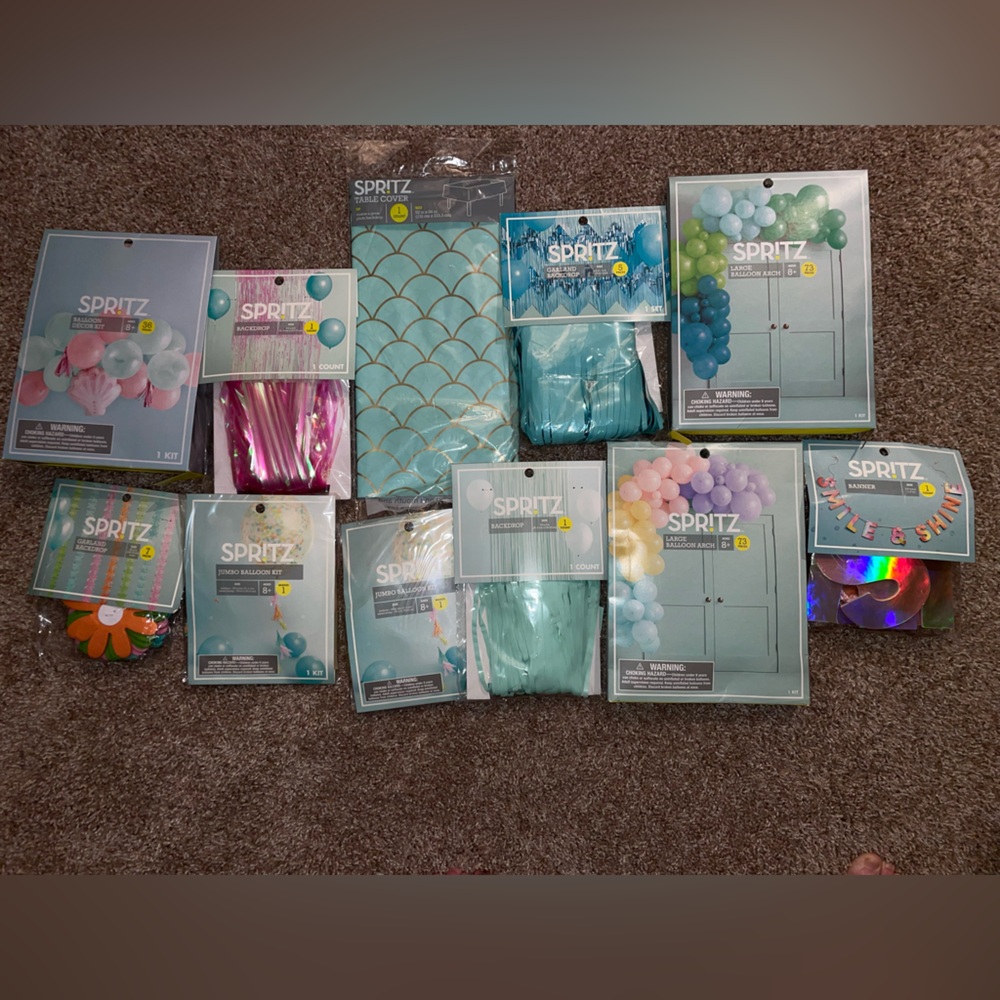 Party decorations-Brand new